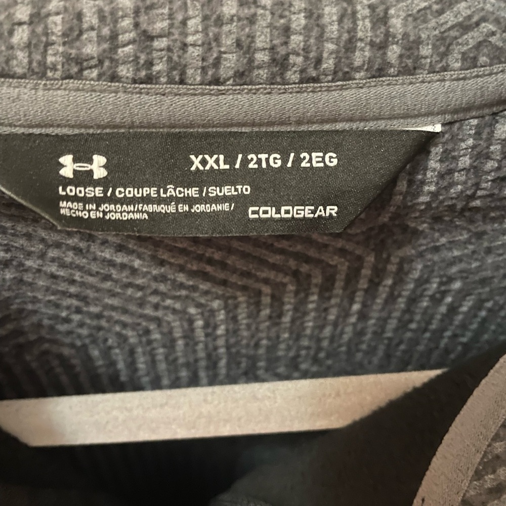 Under Armour Black and Gray Quarter-Zip - Picture 3 of 5